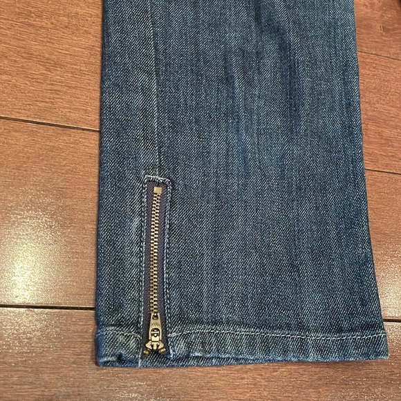 Capri length jeans - Picture 2 of 8